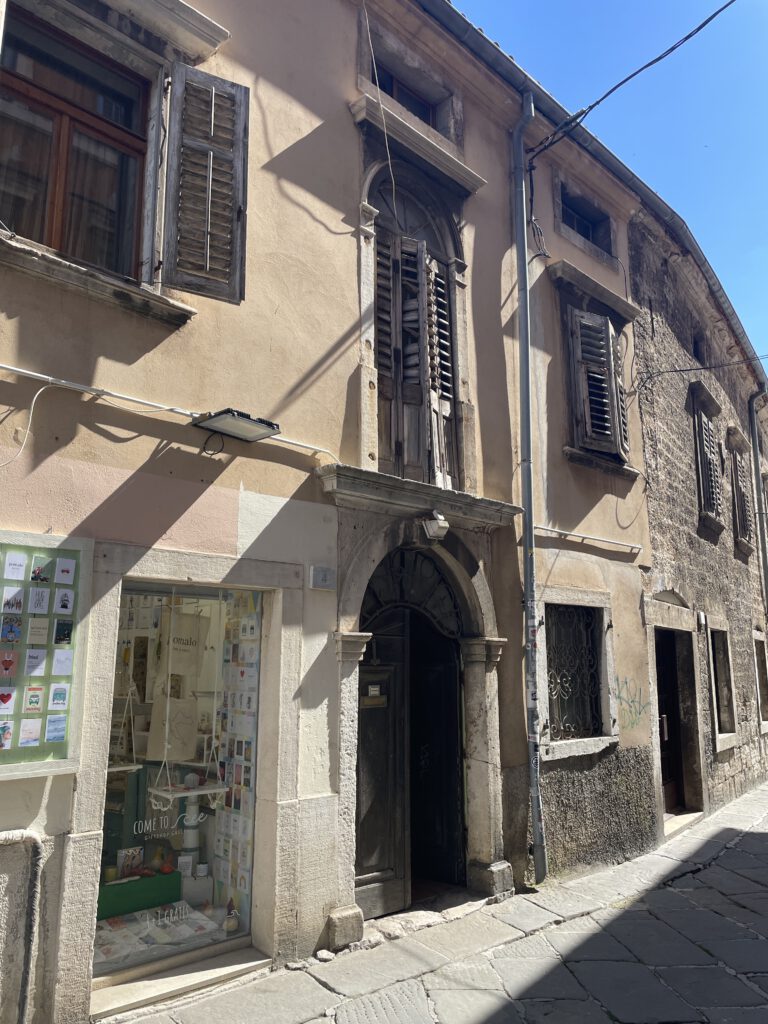 Pula Altstadt