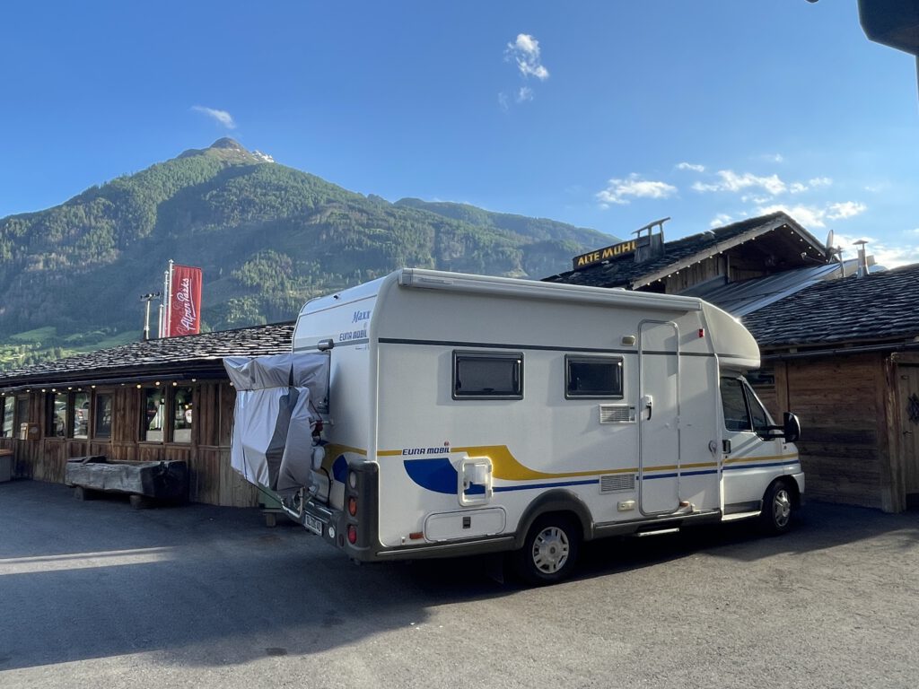 Unser Eura vor der Alten Mühle